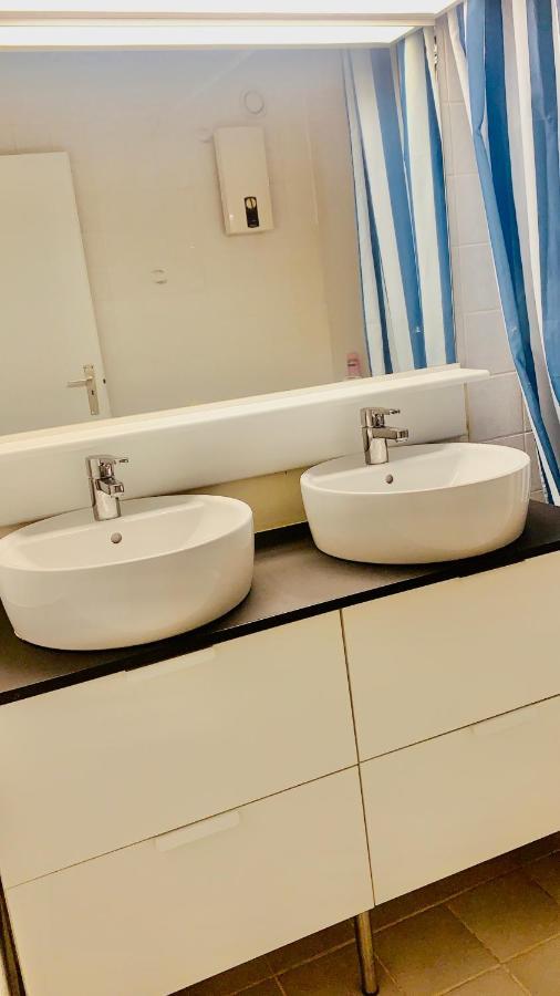 Ruim, Lichtrijk Appartement Met Groot Terras Uitstekend Gelegen In De Panne Zewnętrze zdjęcie